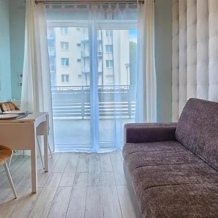 Holidayhomepl Slavia New 017 Z Antresola I Balkonem Przy Plazy Apartman *